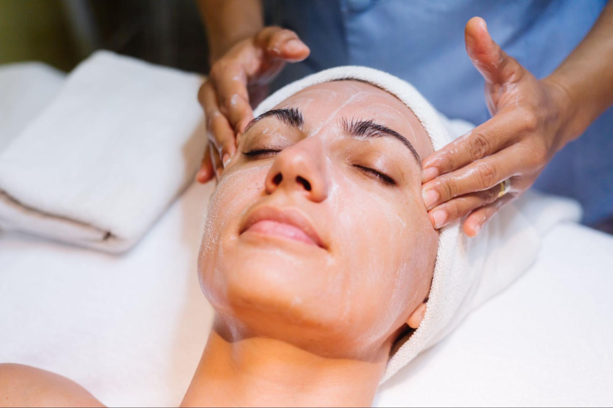 Best Facial in Raipur