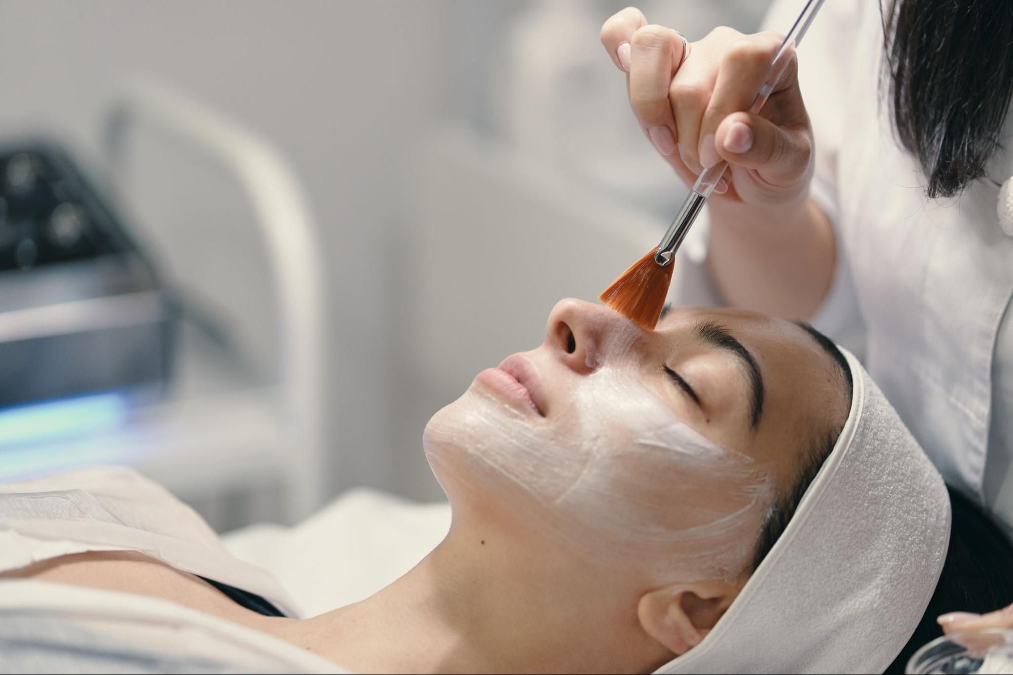 Best Anti-Tanning Facial IN Raipur